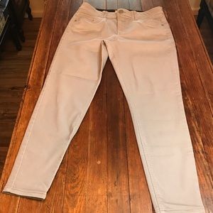 DEMOCRACY GRAY JEANS